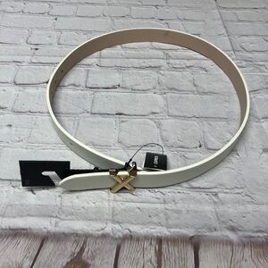 NWT Express Women White Belt Size XS X-Small M204 -14